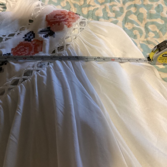 Women's Front Tie Mi Ami stitched flower 3 quarter sleeve - Picture 12 of 14